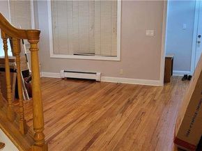 63 E Dover Street, Valley Stream NY 11580