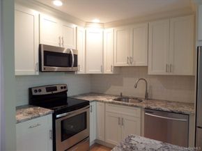 15F Essex Place F, Yorktown Heights NY 10598