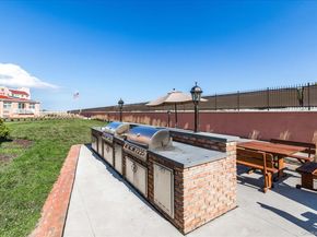 2 Richmond Road 1I, Long Beach NY 11561