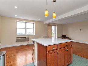 2 Richmond Road 1I, Long Beach NY 11561