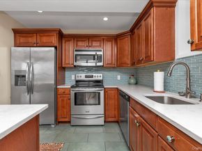 2 Richmond Road 1I, Long Beach NY 11561