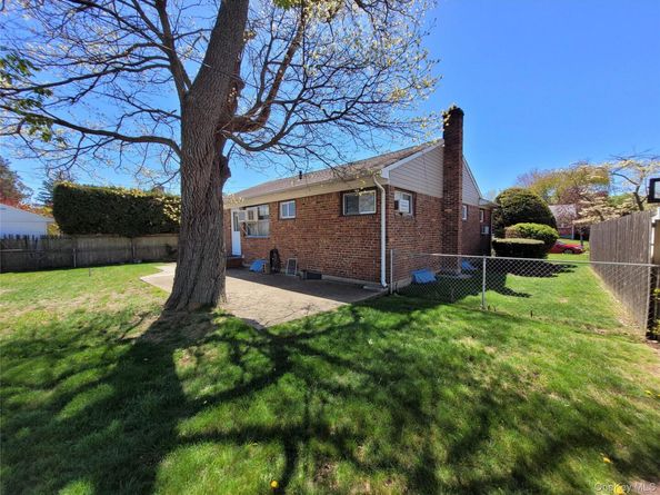 12 Clark Street, Plainview NY 11803
