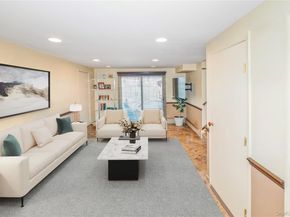 29 Serpentine Lane, Old Bethpage NY 11804