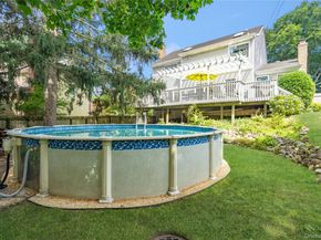 6 Cedar Avenue, Locust Valley NY 11560