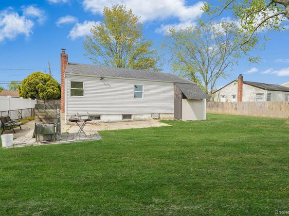 78 Wilson Street, Brentwood NY 11717