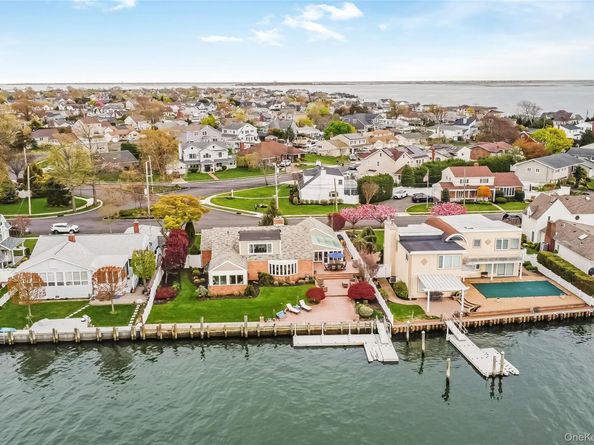 209 W Shore Drive, Massapequa NY 11758