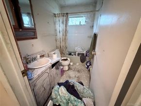 98 Broadway, Rocky Point NY 11778