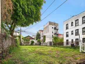 3424 34th Street, Astoria NY 11106