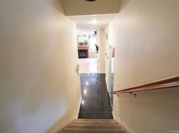 2716 Schurz Avenue B1, Bronx NY 10465