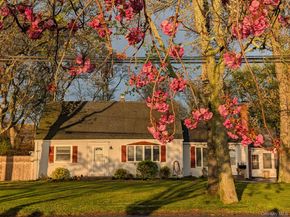 431 Cherry Avenue, West Sayville NY 11796