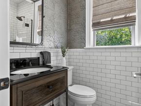32 Elm Street, Woodbury NY 11797