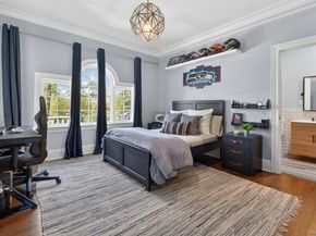 32 Elm Street, Woodbury NY 11797