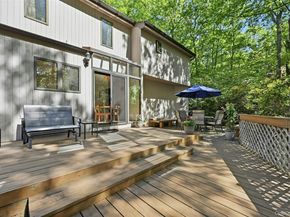 40 Laurel Hill Road, Centerport NY 11721