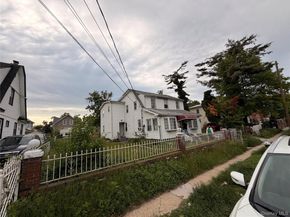 18719 Pineville Lane, Jamaica NY 11413