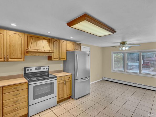 54 College Hills Drive, Farmingville NY 11738