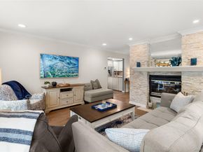 204 Mountain Ridge Drive 204, Mount Sinai NY 11766