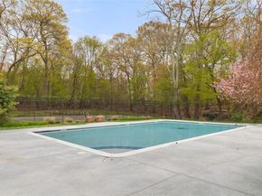 204 Mountain Ridge Drive 204, Mount Sinai NY 11766