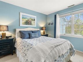 204 Mountain Ridge Drive 204, Mount Sinai NY 11766