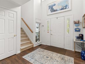 204 Mountain Ridge Drive 204, Mount Sinai NY 11766