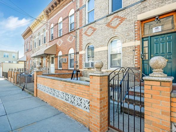 75-30 67th Drive, Middle Village NY 11379