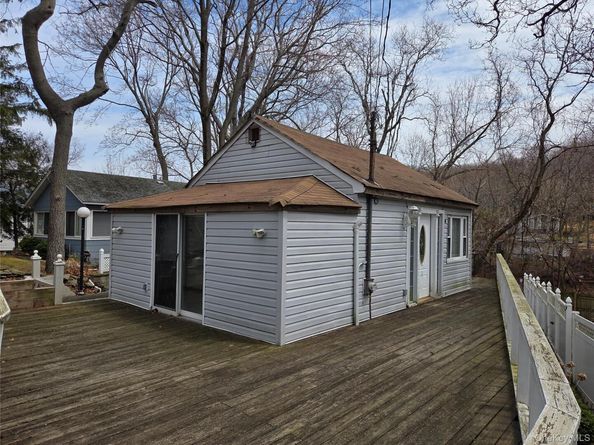 12 Dogwood Road, Wading River NY 11792