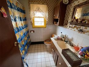 40 Lidge Drive, Farmingville NY 11738