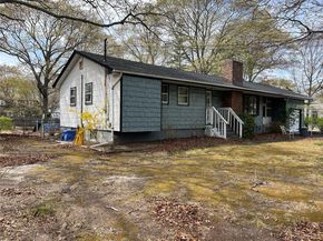 40 Lidge Drive, Farmingville NY 11738