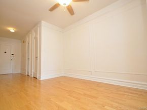 105 Garth Road 4H, Scarsdale NY 10583