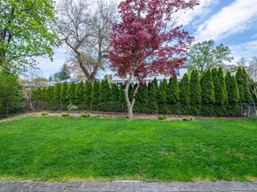53 Lawrence Place, New Rochelle NY 10801