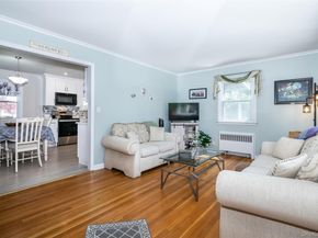 53 Lawrence Place, New Rochelle NY 10801