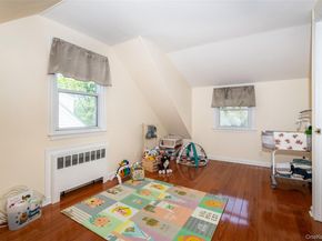 53 Lawrence Place, New Rochelle NY 10801
