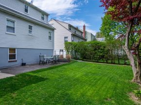 53 Lawrence Place, New Rochelle NY 10801