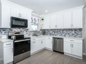 53 Lawrence Place, New Rochelle NY 10801