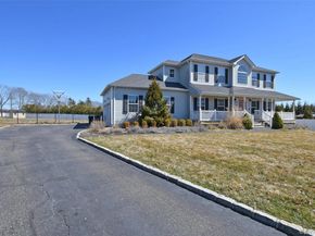 5 Dogwood Lane, East Moriches NY 11940