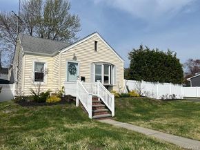 2984 Grand Boulevard, Baldwin NY 11510