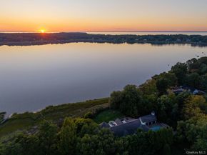 29 Gaul Road S, East Setauket NY 11733