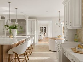 29 Gaul Road S, East Setauket NY 11733