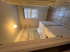 136 Elizabeth Way, Ridge NY 11961