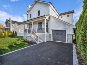 2437 Archer Street, Seaford NY 11873