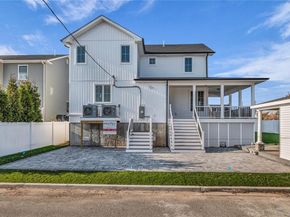 2437 Archer Street, Seaford NY 11873