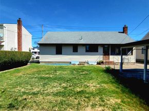 3030 N Jerusalem Road, Wantagh NY 11793
