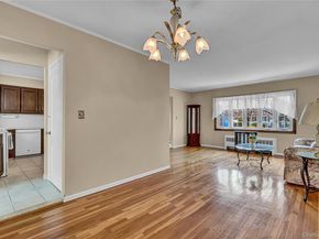 70 Martin Road N, Bethpage NY 11714