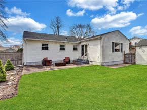 70 Martin Road N, Bethpage NY 11714