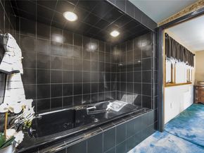 54 Briggs Street, Hicksville NY 11801