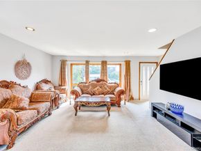 54 Briggs Street, Hicksville NY 11801