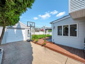 54 Briggs Street, Hicksville NY 11801