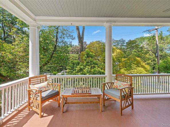 59 Crest Road, Chappaqua NY 10514