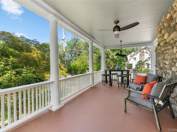 59 Crest Road, Chappaqua NY 10514