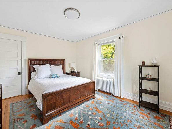 59 Crest Road, Chappaqua NY 10514