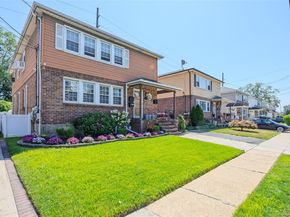 375 Cochran Place, Valley Stream NY 11581